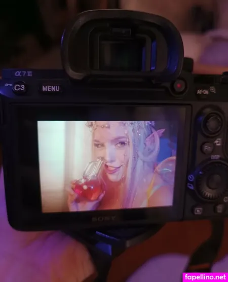 Freearakamelia OnlyFans Thumbnail #2tagBy1BZu