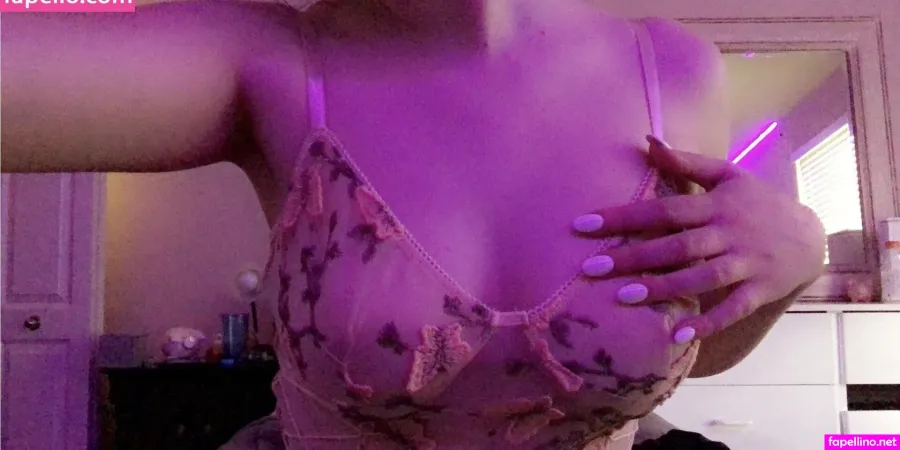 Freebaddie 1 OnlyFans Thumbnail #eoIRShaNgr