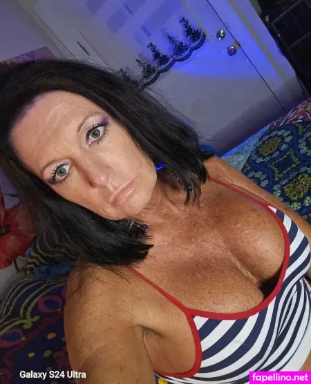 Freebecky OnlyFans Thumbnail #2PqSbonuDl