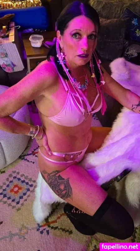 Freebecky OnlyFans Thumbnail #b4xP81tmlv