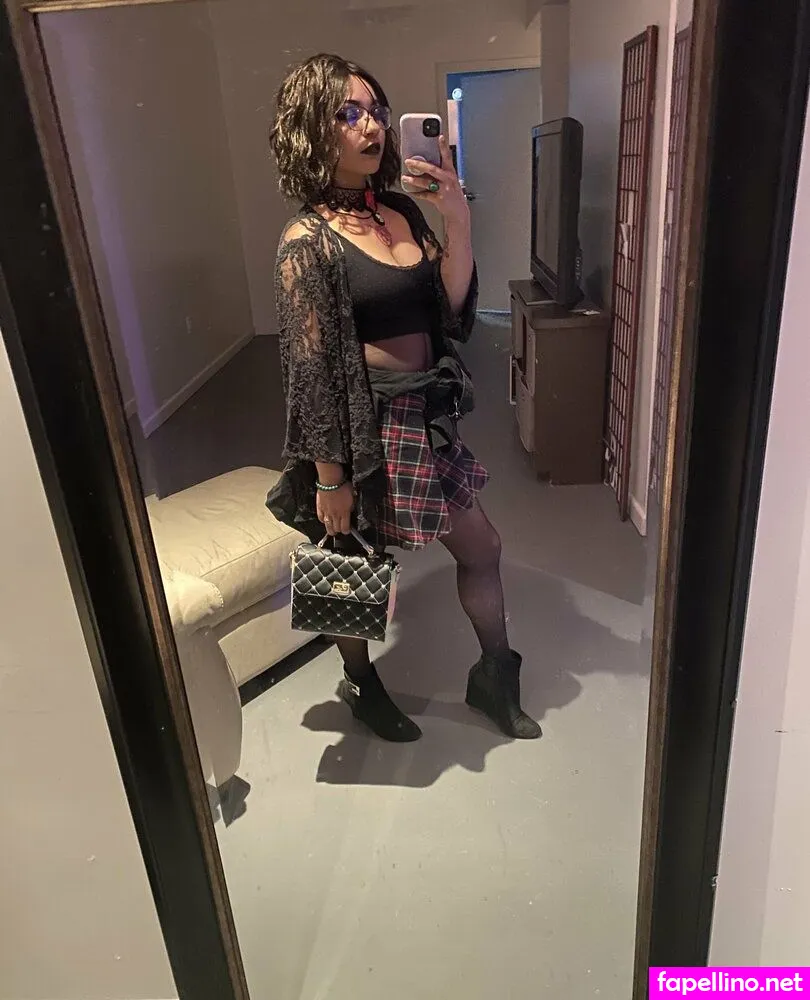 freeblazybrat, therealfreebreezyho___ Nude Leaked OnlyFans Photo #ELkJHfE3zA