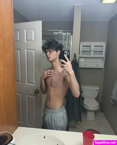 Freebtwnate OnlyFans Thumbnail #qh5c4gt1L5