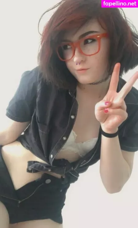 Freebunnii OnlyFans Thumbnail #hg5ZgAfBE2