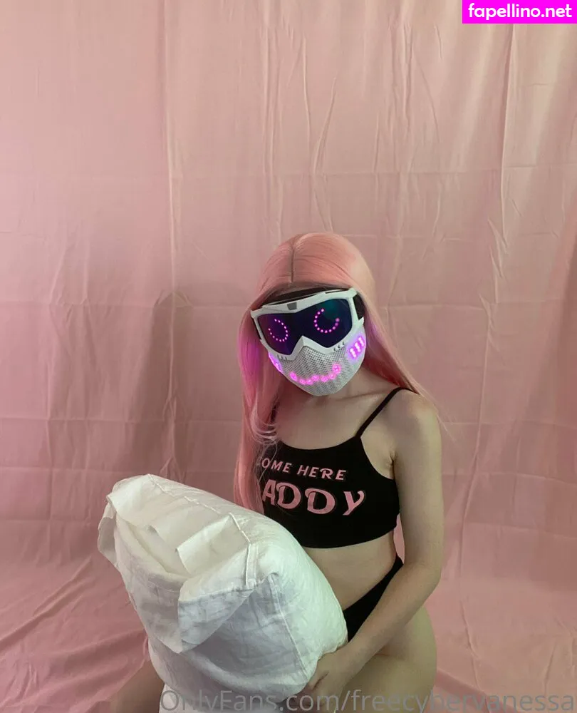 brittany_bitchh, freecybervanessa Nude Leaked OnlyFans Photo #obSEWM8mcR