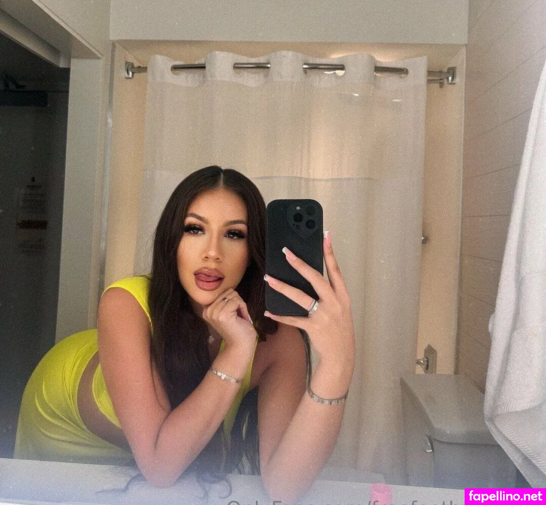 freefeetbyselmsc, officialfbyselms Nude Leaked OnlyFans Photo #vN62XGDbKU