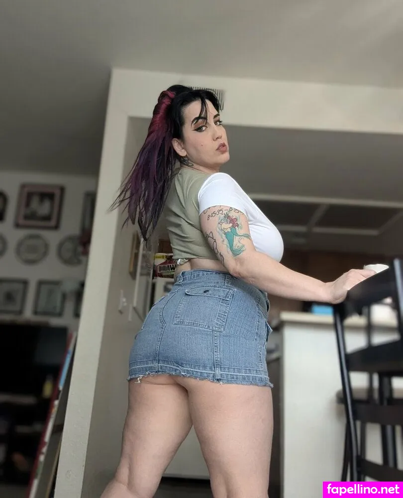 freeharleymoon420 Nude Leaked OnlyFans Photo #5GbE2H3Imp