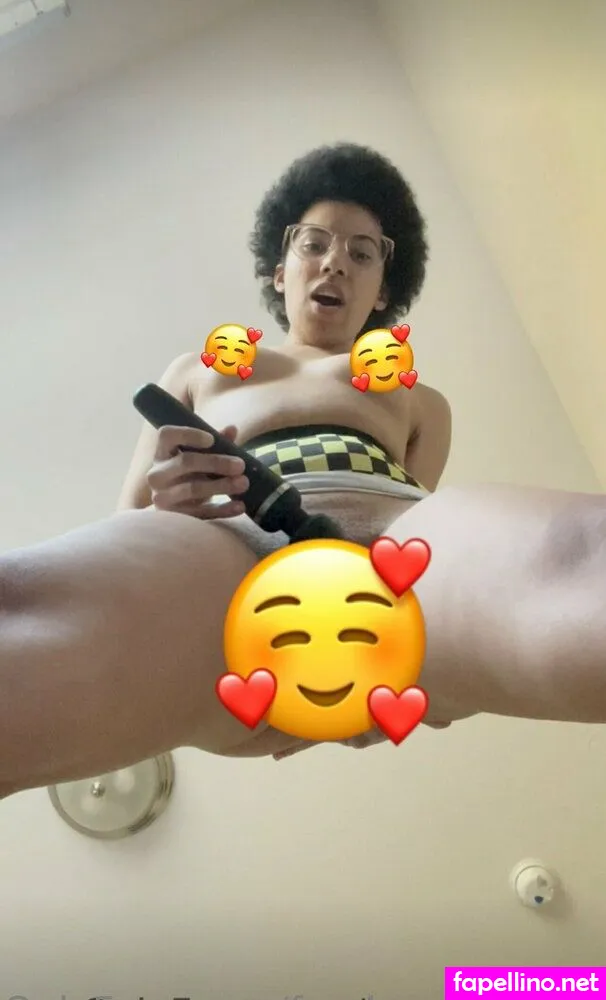 freehoneygriffin, muthafnfame267 Nude Leaked OnlyFans Photo #FQkN78hmpm