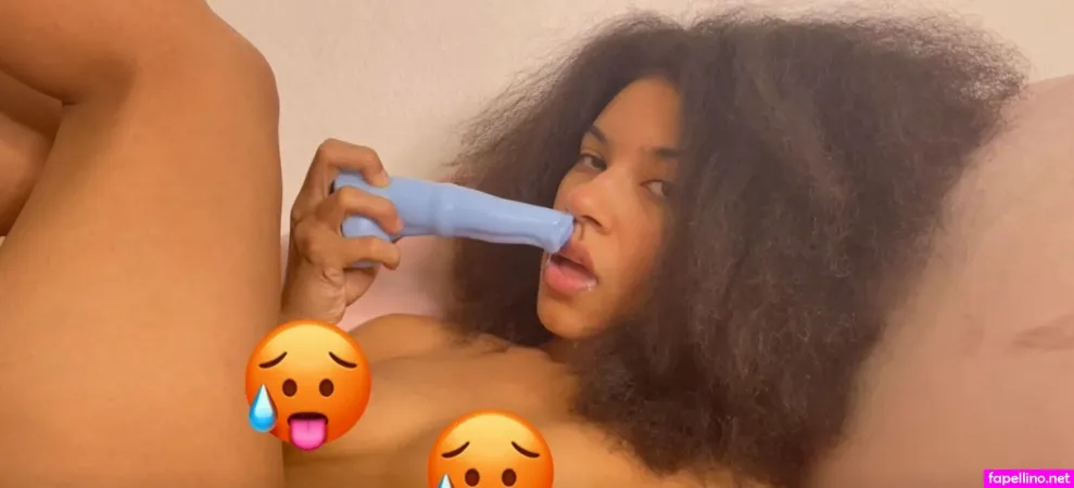 Freehoneygriffin OnlyFans Thumbnail #d0Xw759dp1