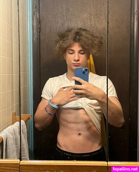 Freejohnny18 OnlyFans Thumbnail #BdBEMTUBW9