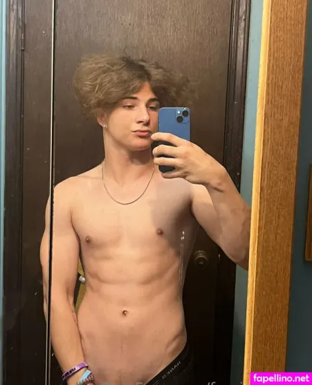 Freejohnny18 OnlyFans Thumbnail #LO5TdzOmOK