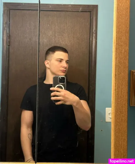 Freejohnny18 OnlyFans Thumbnail #ZracaZ6nr7