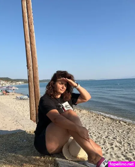 Freekalliekee OnlyFans Thumbnail #agMADdUFKs