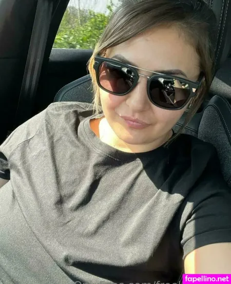 Freekalliekee OnlyFans Thumbnail #k4JEbPi1ft