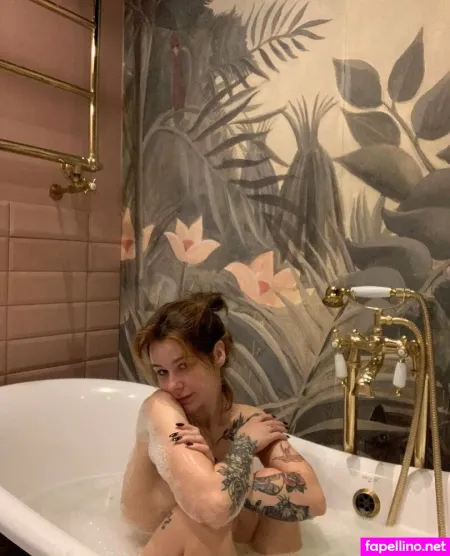 Freeky Foxyy OnlyFans Thumbnail #JqVYjgyZyG
