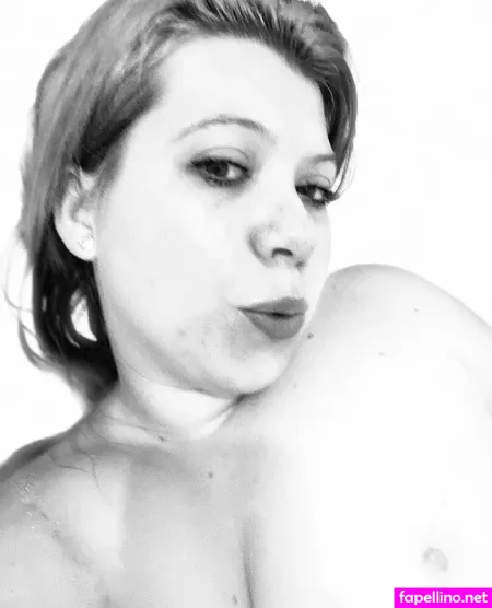 Freelouisehazel OnlyFans Thumbnail #dX7Cc2jdAu