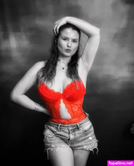 Freelykatyfree OnlyFans Thumbnail #I4VK8jQGTx