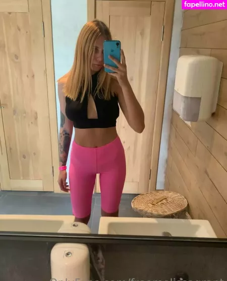 Freemelissagrant OnlyFans Thumbnail #rPFZA1ICru