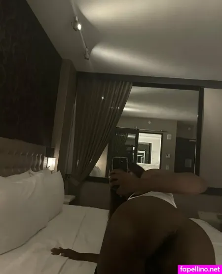 Freemochakaia OnlyFans Thumbnail #s9ZEsNNd2z