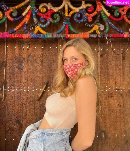 Freemollypills OnlyFans Thumbnail #He9MF8T7qW