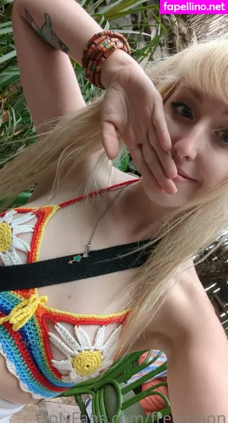 Freemoon OnlyFans Thumbnail #9bAdS1wqh9