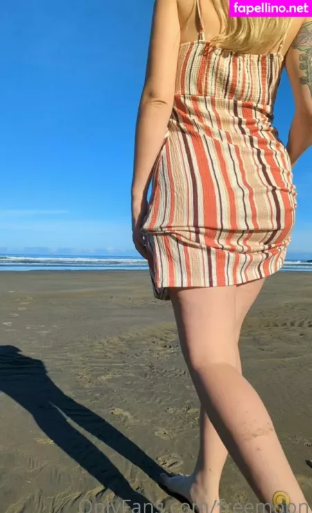 Freemoon OnlyFans Thumbnail #G9DmMSYlnu