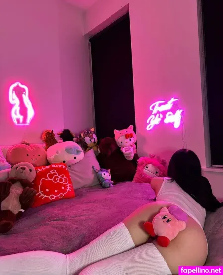 Freemyexjade OnlyFans Thumbnail #KAYhNHEcoI