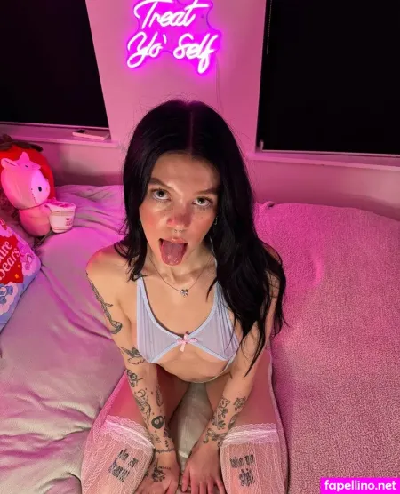 Freemyexjade OnlyFans Thumbnail #wUPI4QShmL