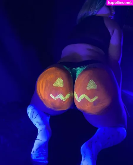 Freepagecatfishwife OnlyFans Thumbnail #o9cA8GY7w9