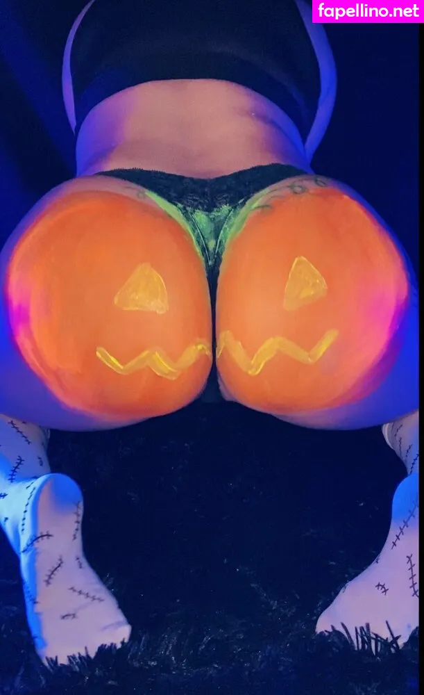 freepagecatfishwife, hippychick7609 Nude Leaked OnlyFans Photo #xOXaboVGWZ