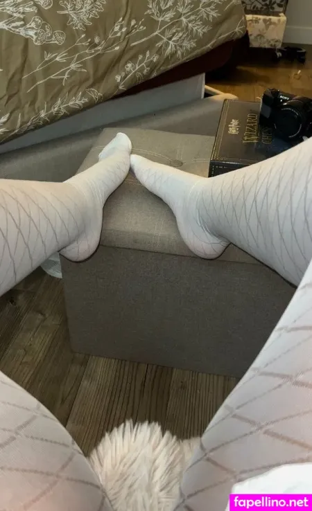 Freepantyhosegoddess OnlyFans Thumbnail #nbwShYbVI1