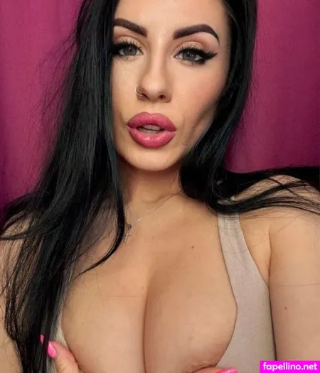 Freeprincessmia07 OnlyFans Thumbnail #4eYYGpgFXG