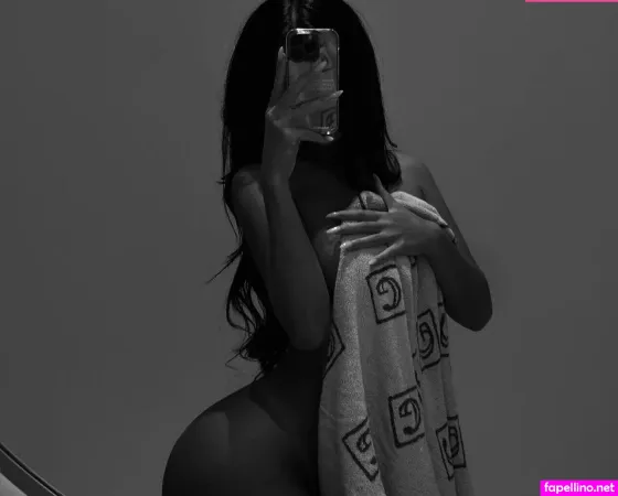 Freeprincessmia07 OnlyFans Thumbnail #VjlOFYFhIw