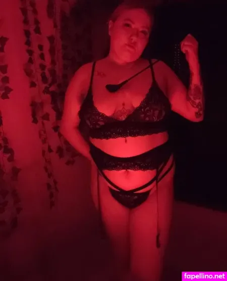 Freequeenh OnlyFans Thumbnail #9cMpwSQX0a