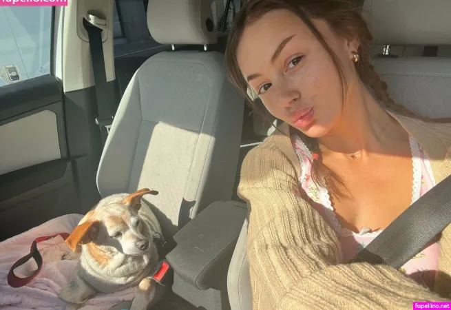 Freeroyalwednesday OnlyFans Thumbnail #owHzjk96bp