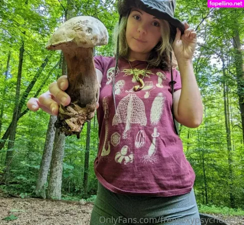 Freesexypsychedelic OnlyFans Thumbnail #440OCzOdM3