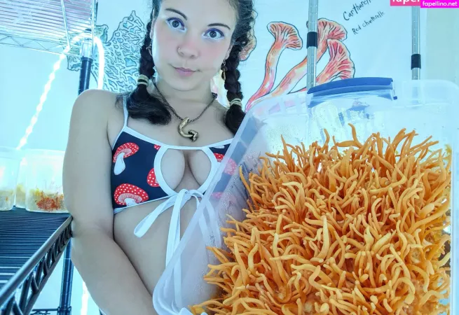 Freesexypsychedelic OnlyFans Thumbnail #CVupTWVh8w