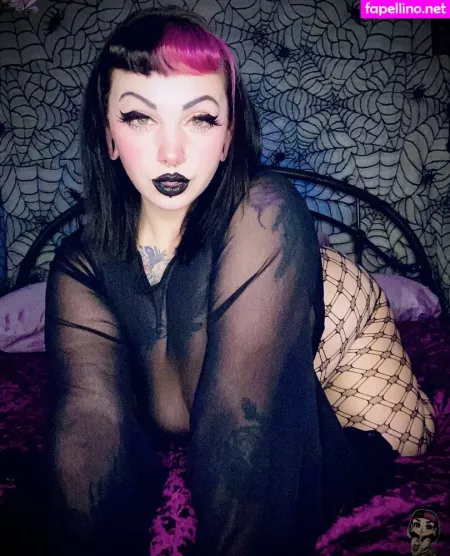 Freesliceofsugarpie OnlyFans Thumbnail #YQw4VTLwv5
