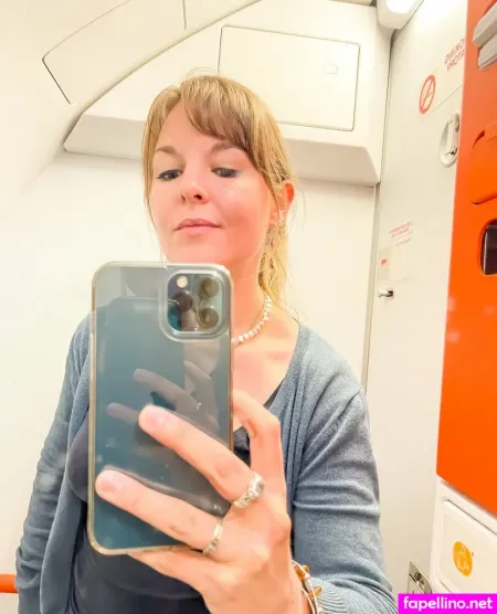 Freeswedishjennifer OnlyFans Thumbnail #EUGviMyCu6