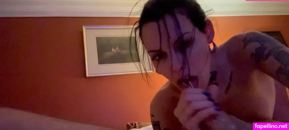 Freethesaviorswife OnlyFans Thumbnail #VT68kBgSwx