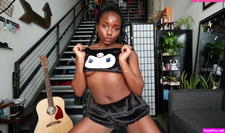 Freetwerk OnlyFans Thumbnail #lfVvNhvkOs