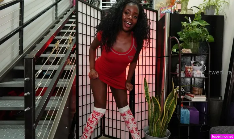 Freetwerk OnlyFans Thumbnail #wbl8CuLHfj