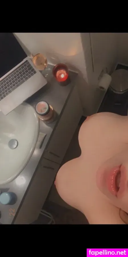 Freja Qvist Pedersen OnlyFans Thumbnail #TwG28USDaf