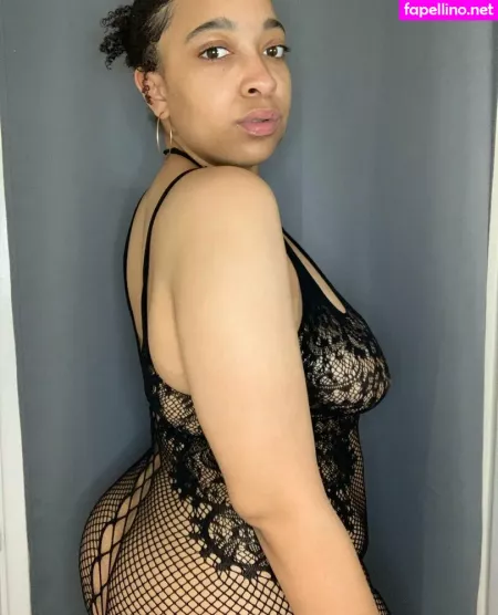 French Kiss OnlyFans Thumbnail #FB83xVClIK