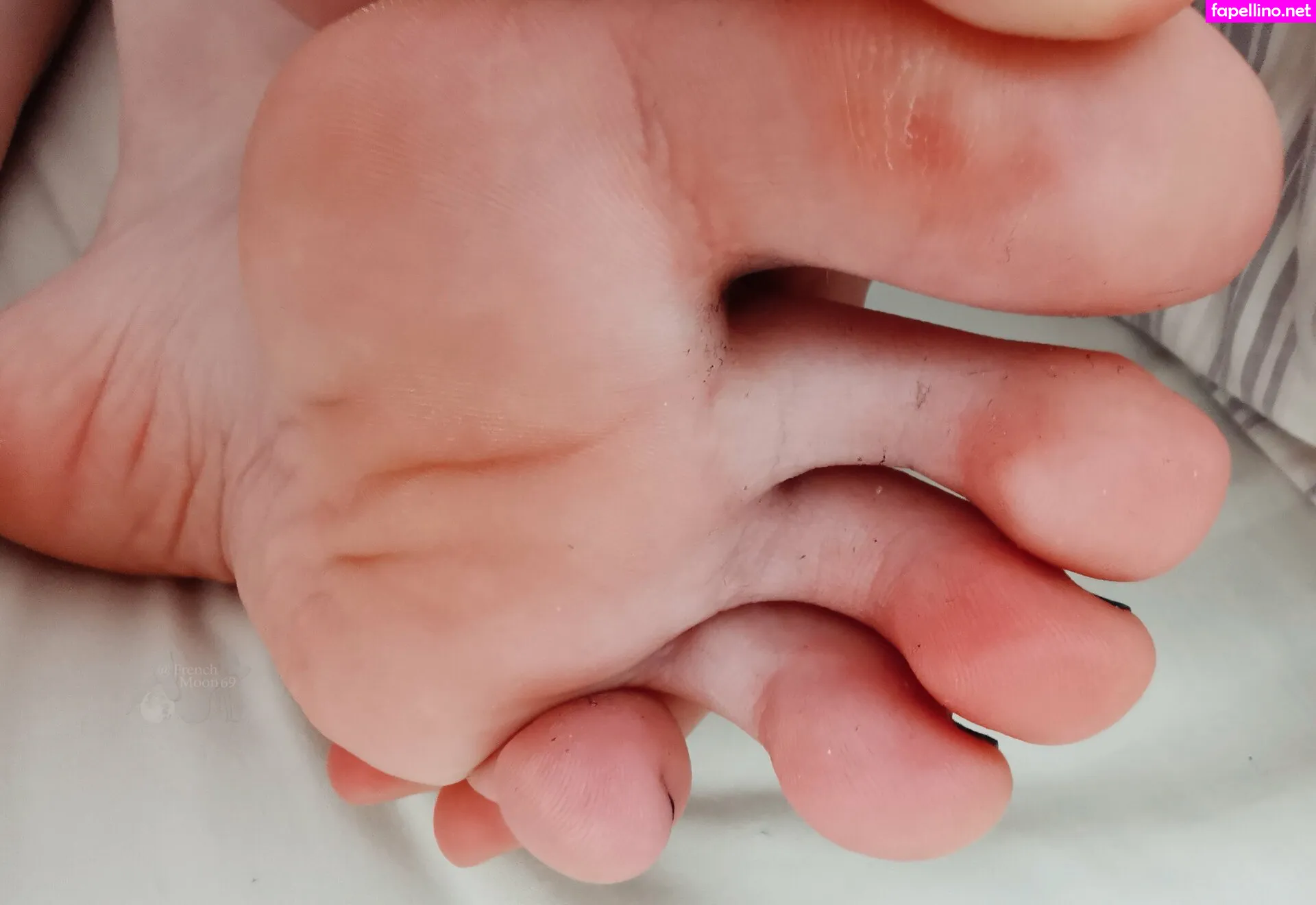 frenchmoon69, salemmoon69 Nude Leaked OnlyFans Photo #NfUccmxdo8