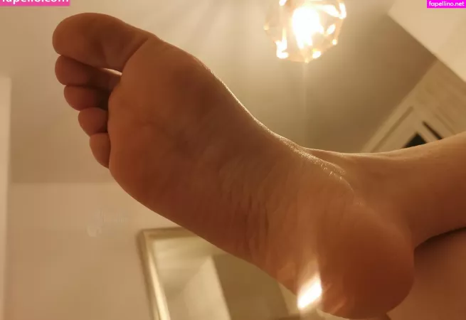 Frenchmoon69 OnlyFans Thumbnail #VgNYxMu3ap