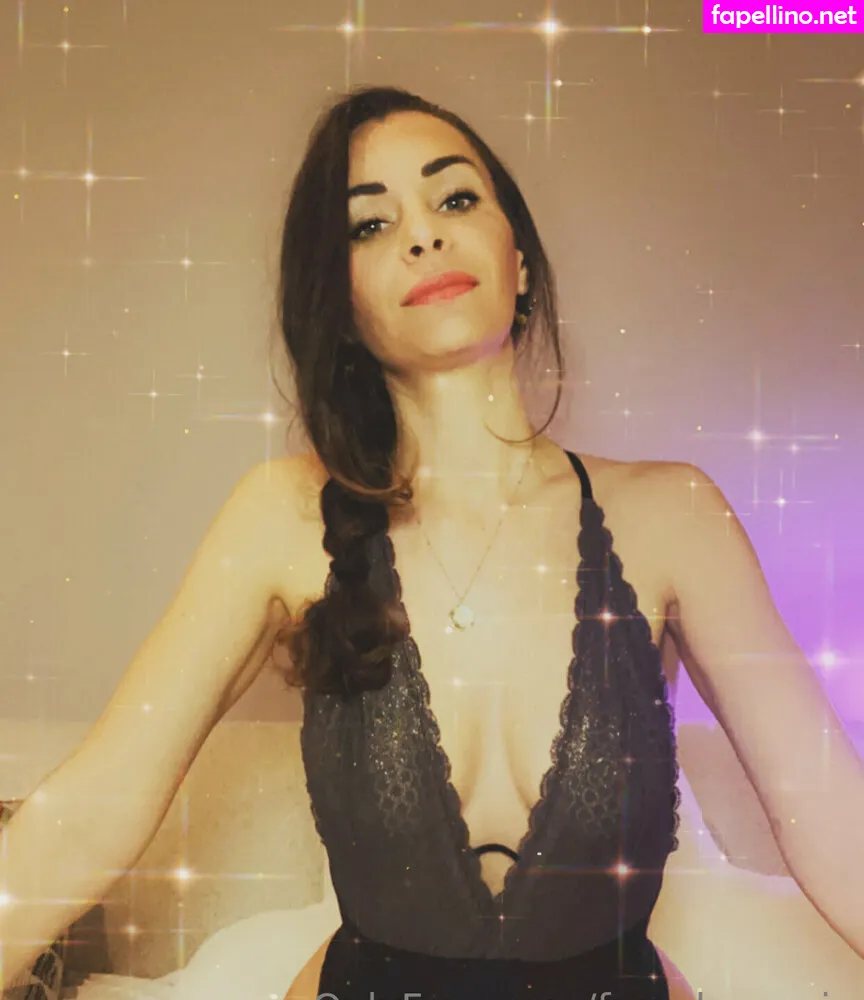 _frenchymarie, frenchymarie Nude Leaked OnlyFans Photo #0xKcTBMWU4