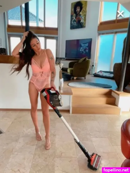 Frenzy Blitz OnlyFans Thumbnail #DUsa4NGyZG