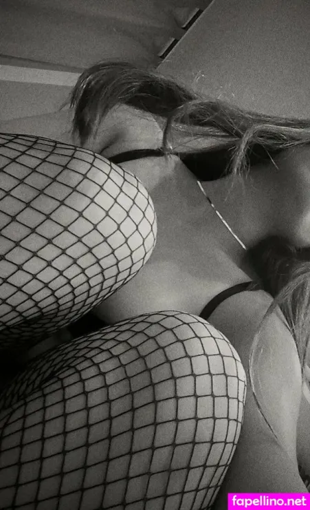 Fresasalvajex OnlyFans Thumbnail #UFnBgzakCL