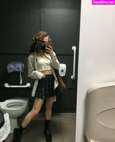 Freshkiwi OnlyFans Thumbnail #GxrlhWhpke