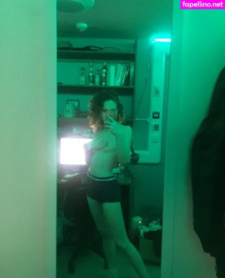 Freshkiwi OnlyFans Thumbnail #qfT6jWoNLk